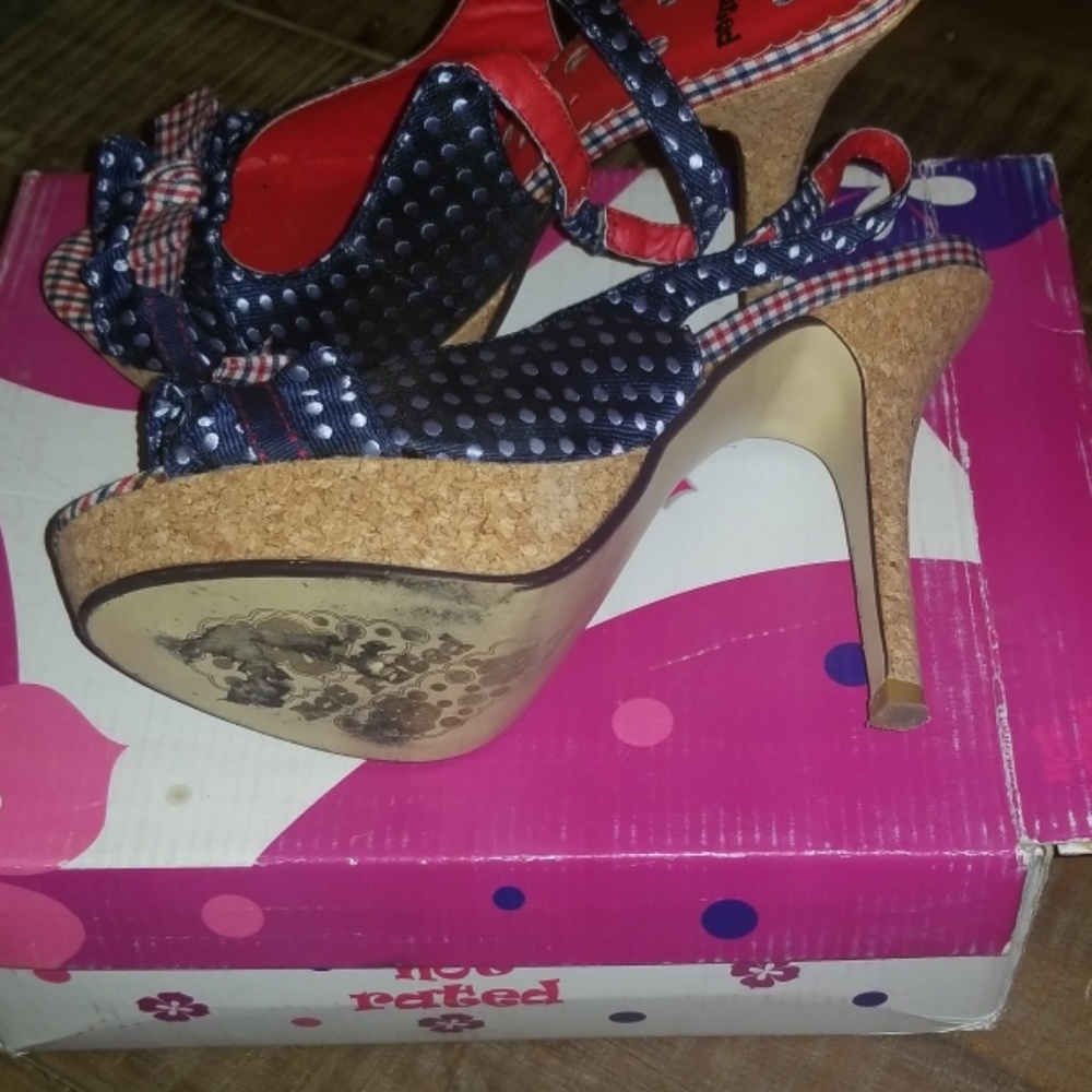 Polka dot (red, white, blue) heels - Picture 3 of 3